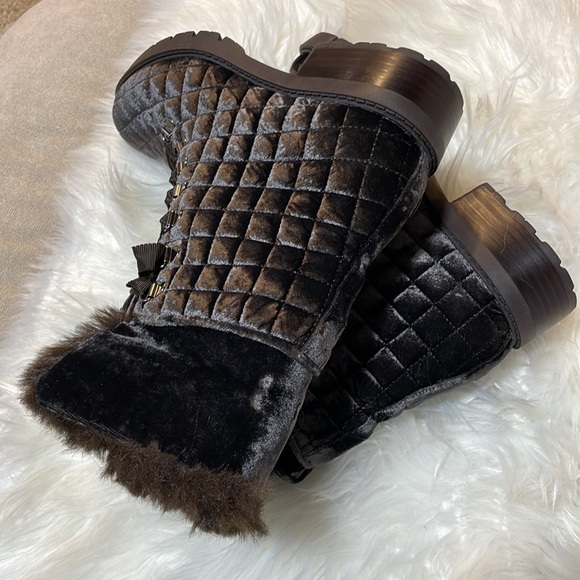 NWT (7.5) Isaac Mizrahi brown fur ankle boots Leanna BM new suede quilted laceup - Picture 6 of 15